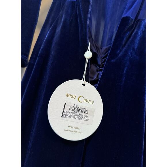 NWT Miss Circle Navy Blue Velvet Corset Long Slit Gown Size Medium - Picture 14 of 16
